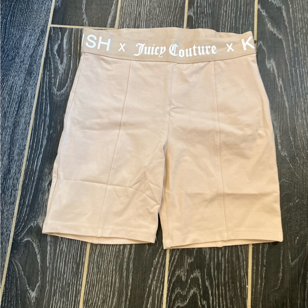 KITTENISH brand biker shorts size medium